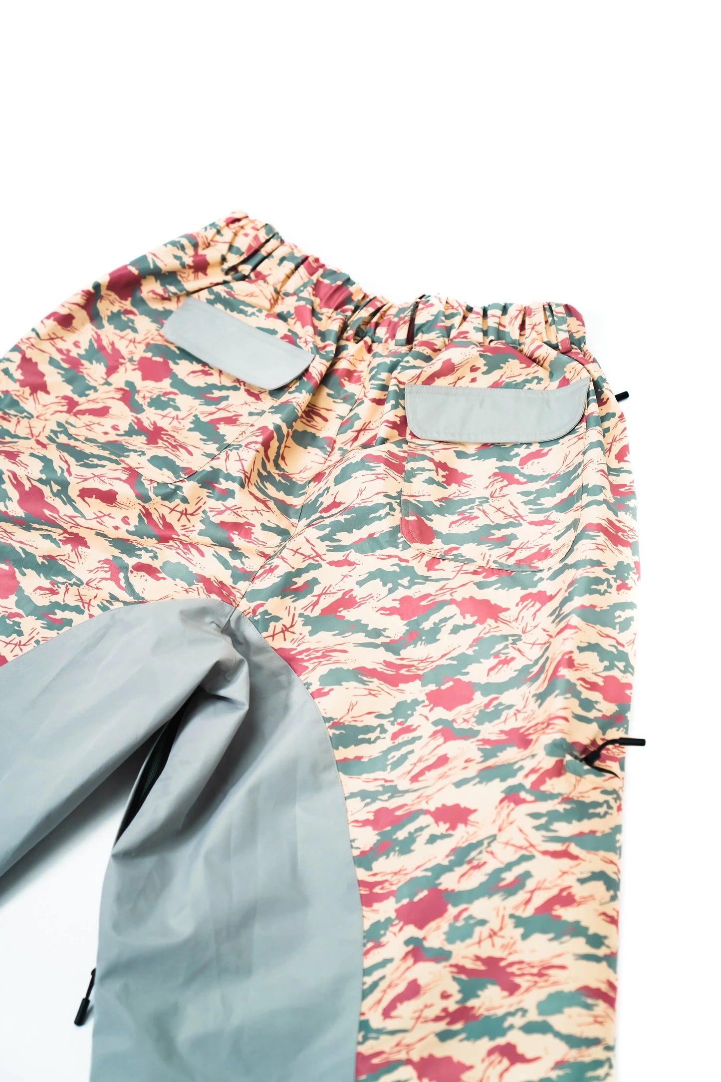 Trapt Camo Snow Pants TRVPTCLOTHING