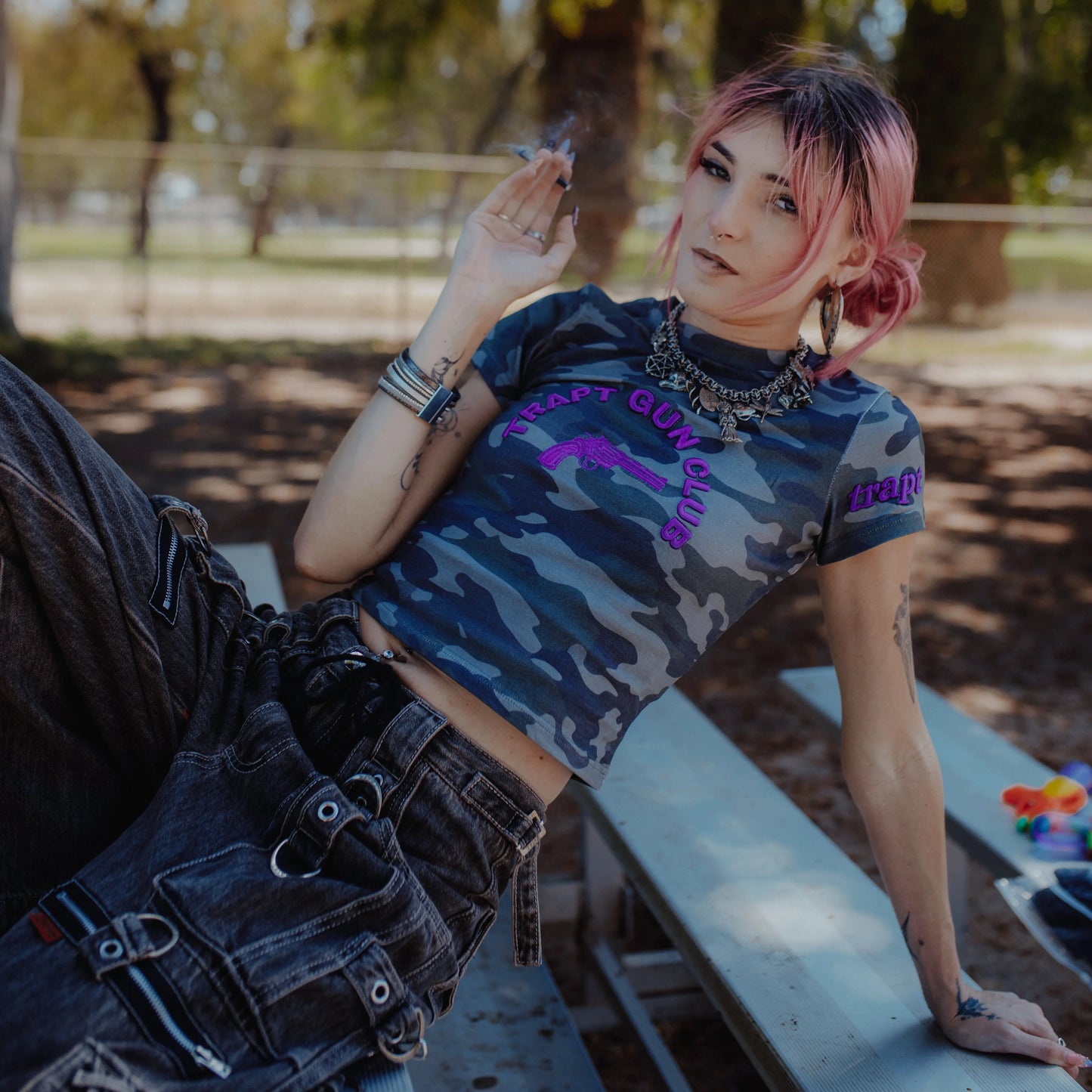 Trapt Gun Club Crop T-shirt TRVPTCLOTHING
