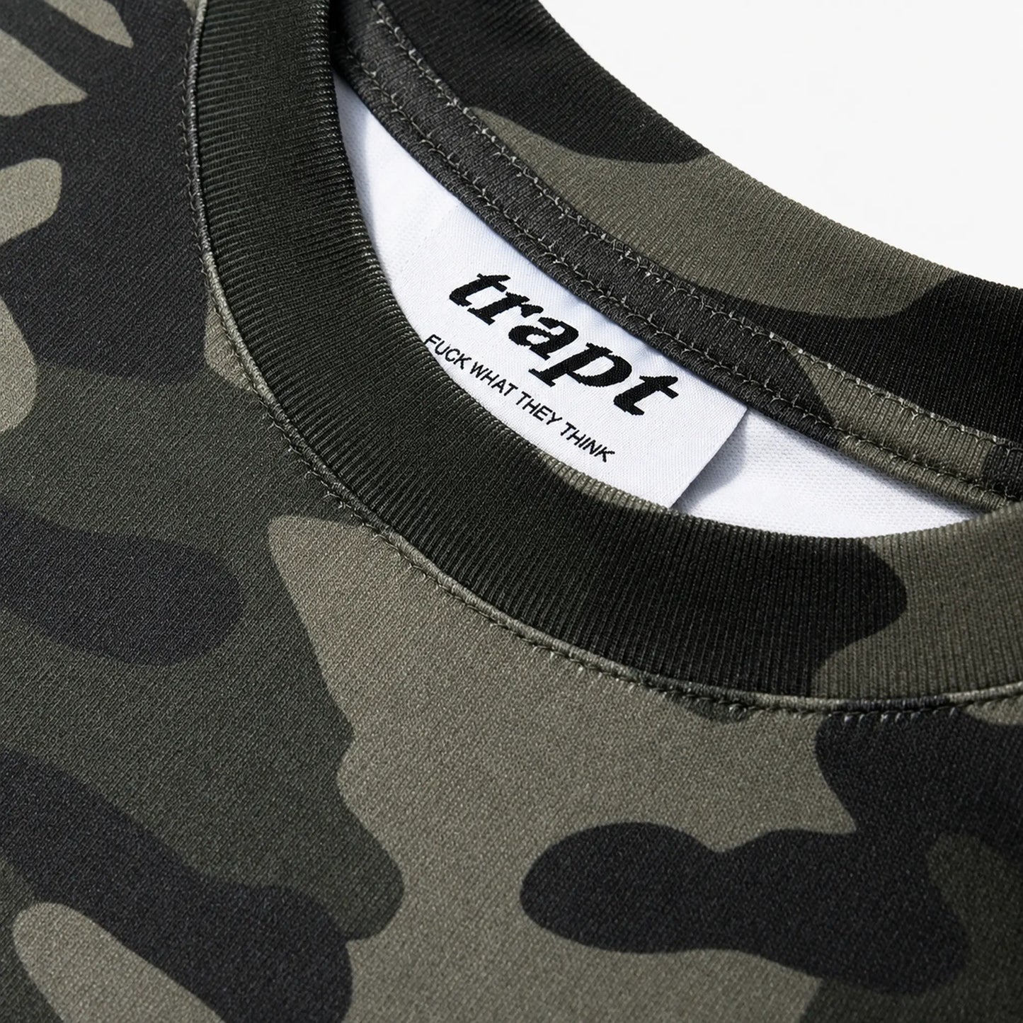 Trapt Gun Club Crop T-shirt TRVPTCLOTHING