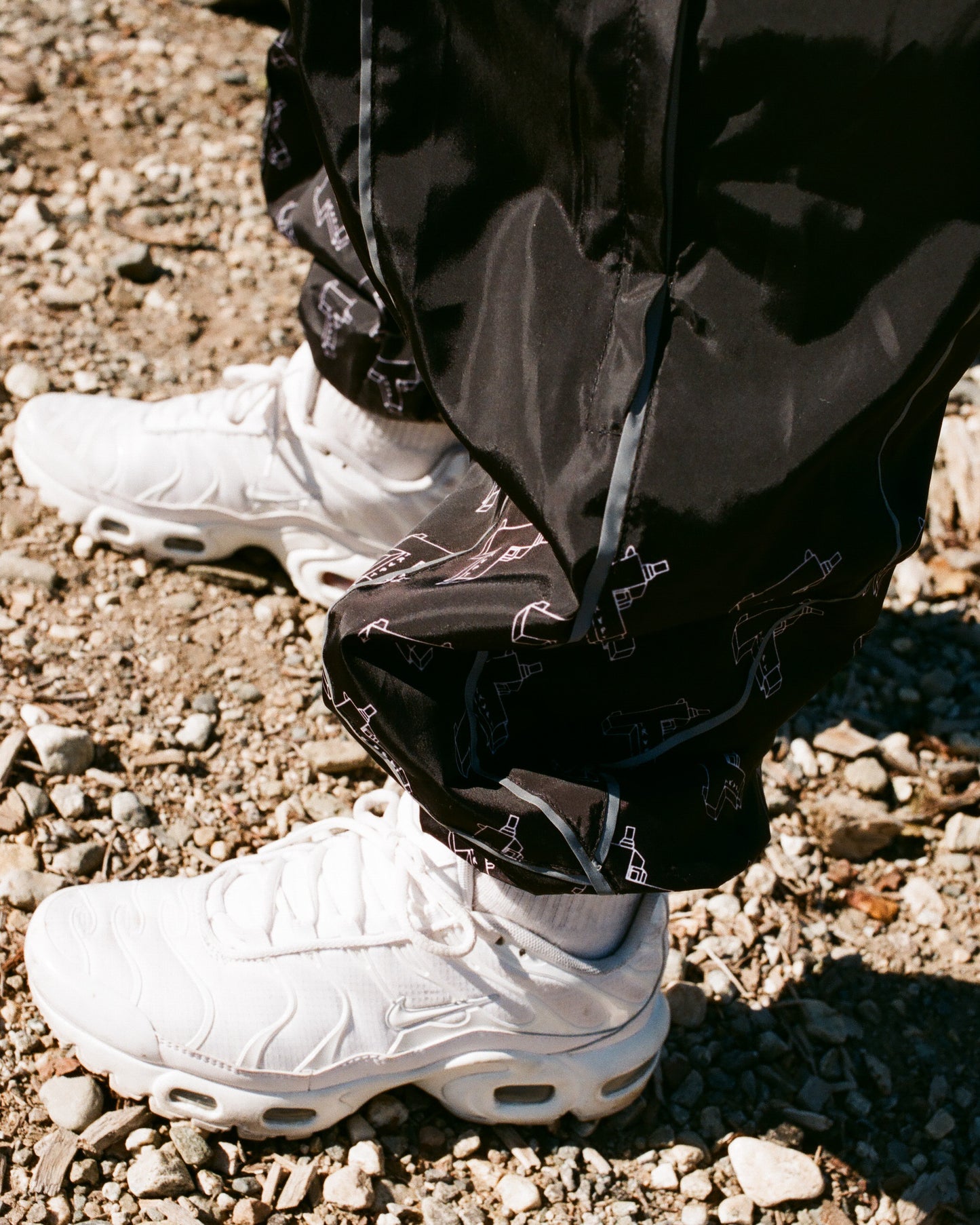 Reflective Windbreaker Uzi Pants